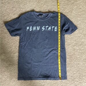 Penn State Friends Motif T-shirt